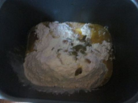 奶香葡萄干面包怎么煮