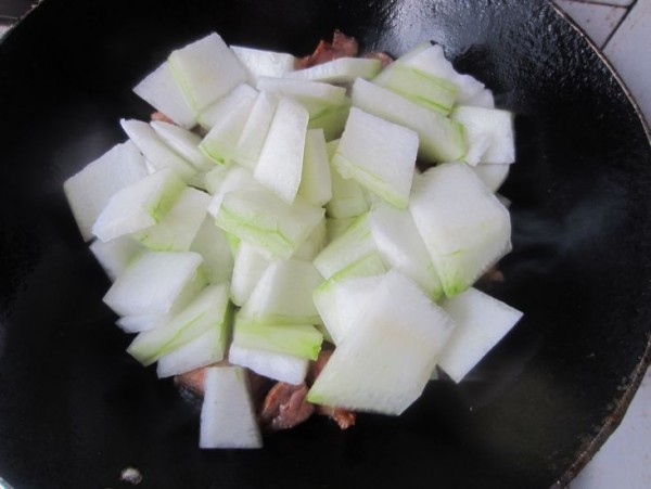 冬瓜炖肉的简单做法