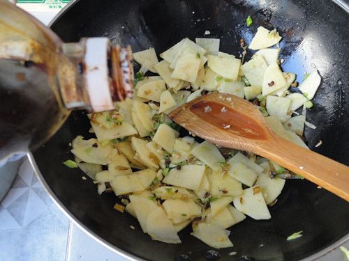 油菜土豆片怎么做