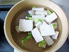 鸡肉豆腐蔬菜汤的简单做法