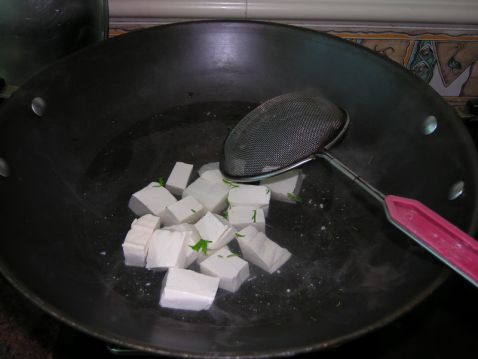 雪里红豆腐火锅怎么做