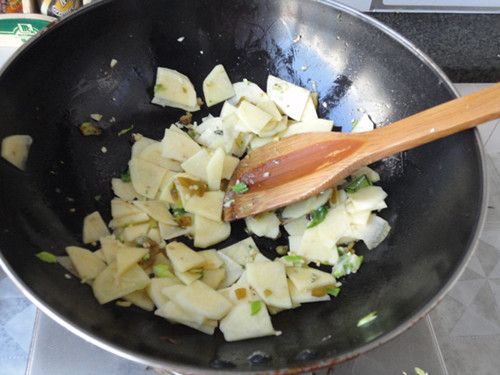 油菜土豆片怎么吃