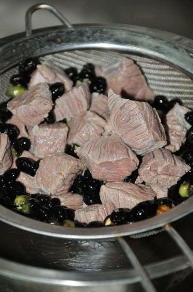 黑豆牛肉汤的家常做法