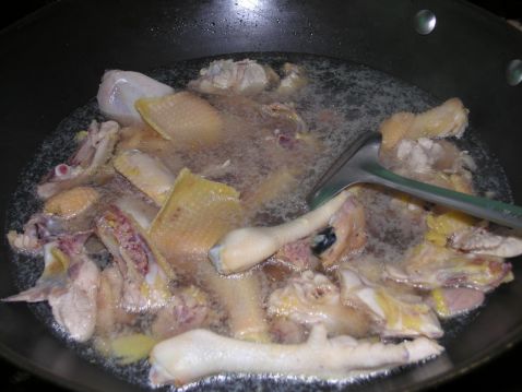 黄芪红枣鸡汤的做法大全