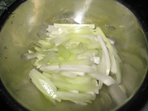 玉米紫菜节瓜丝汤的做法大全