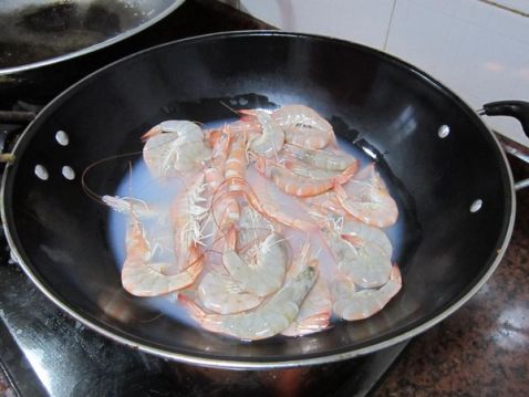 蒜香大虾的做法图解