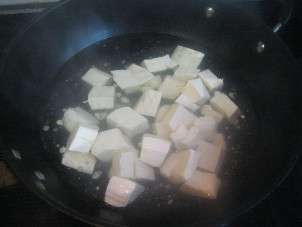 河虾豆腐汤的家常做法
