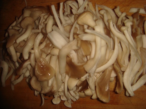 菌菇笋丝汤的做法大全