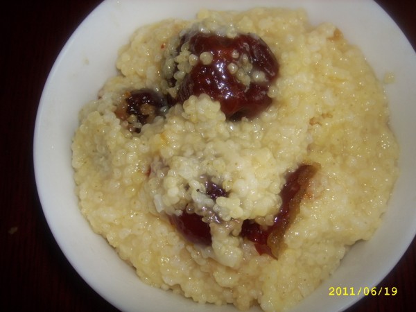 蜜枣黄米饭,蜜枣黄米饭的家常做法 美食杰蜜枣黄米饭做法大全