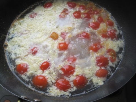 番茄鸡蛋瘦肉汤菜谱图解
