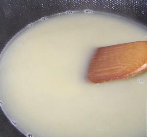 鸡蓉蘑菇汤的家常做法