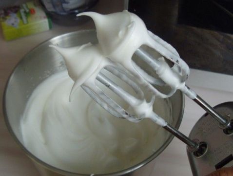 奶味葡萄干蛋卷的做法图解