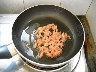 青椒豆酱肉丝鸡蛋面菜谱图解