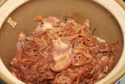 西瓜皮炖猪肉菜谱图解