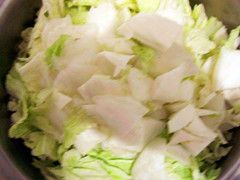 榛蘑炖白菜的做法大全