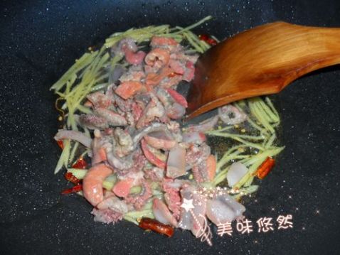 姜丝炒海葵,姜丝炒海葵的家常做法 美食杰姜丝炒海葵做法大全