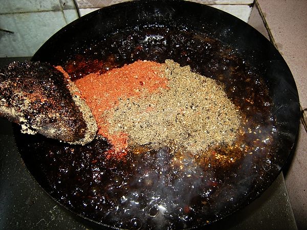 干煸肉丝油辣椒的做法大全