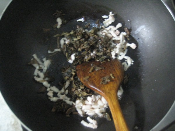 梅干菜烧四季豆怎么做