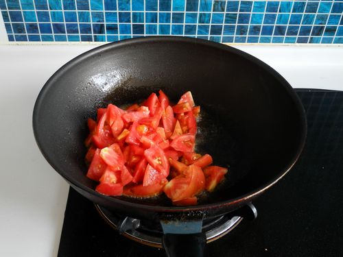 西红柿海米蘑菇汤怎么吃