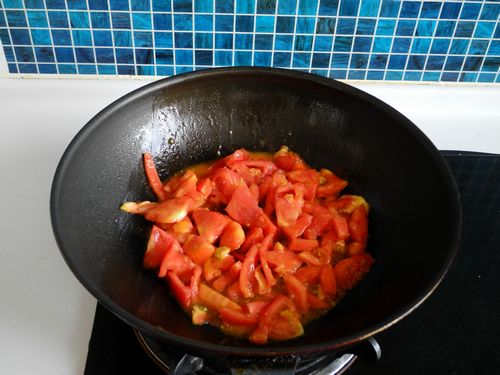 西红柿海米蘑菇汤怎么做