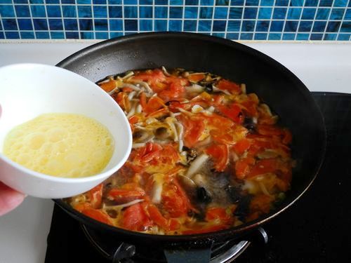 西红柿海米蘑菇汤怎样煸