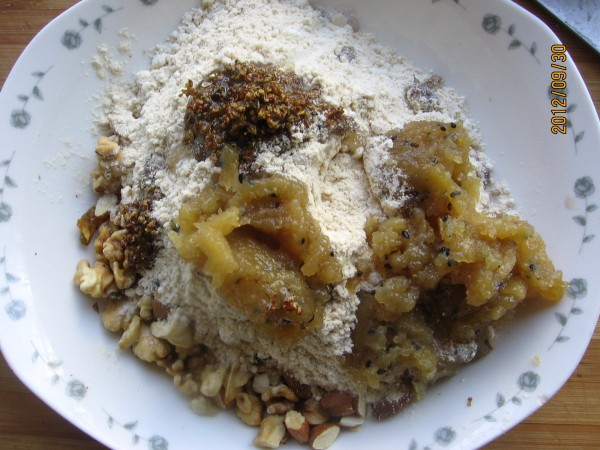 京式提浆橄榄油果仁月饼的简单做法