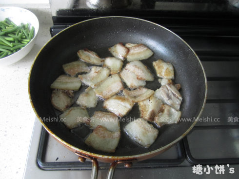 蒜苔回锅肉怎么吃