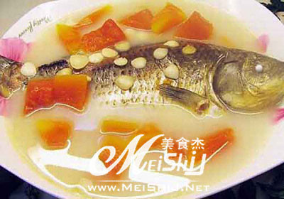 生鱼红萝卜汤图片