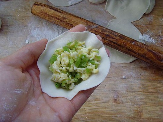 青椒鸡蛋饺子图片